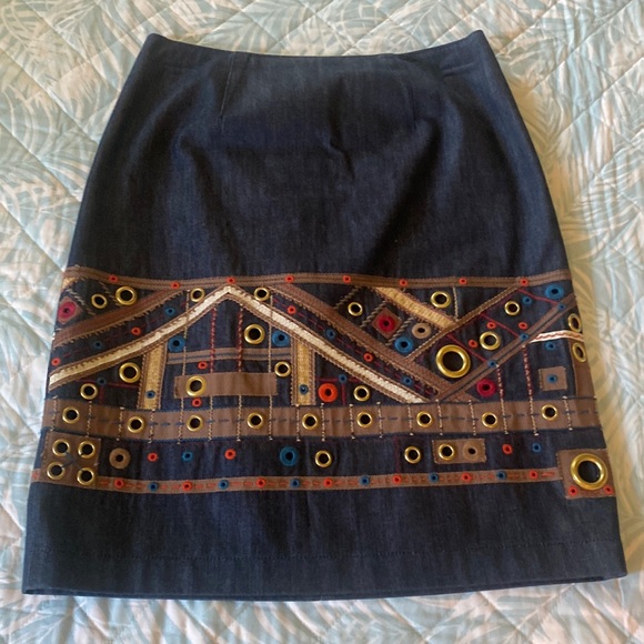 Worth denim skirt with rivet & ribbon design - Picture 1 of 4